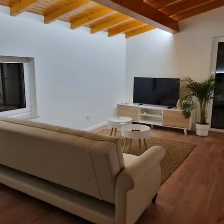 Casinha Do Orjal *